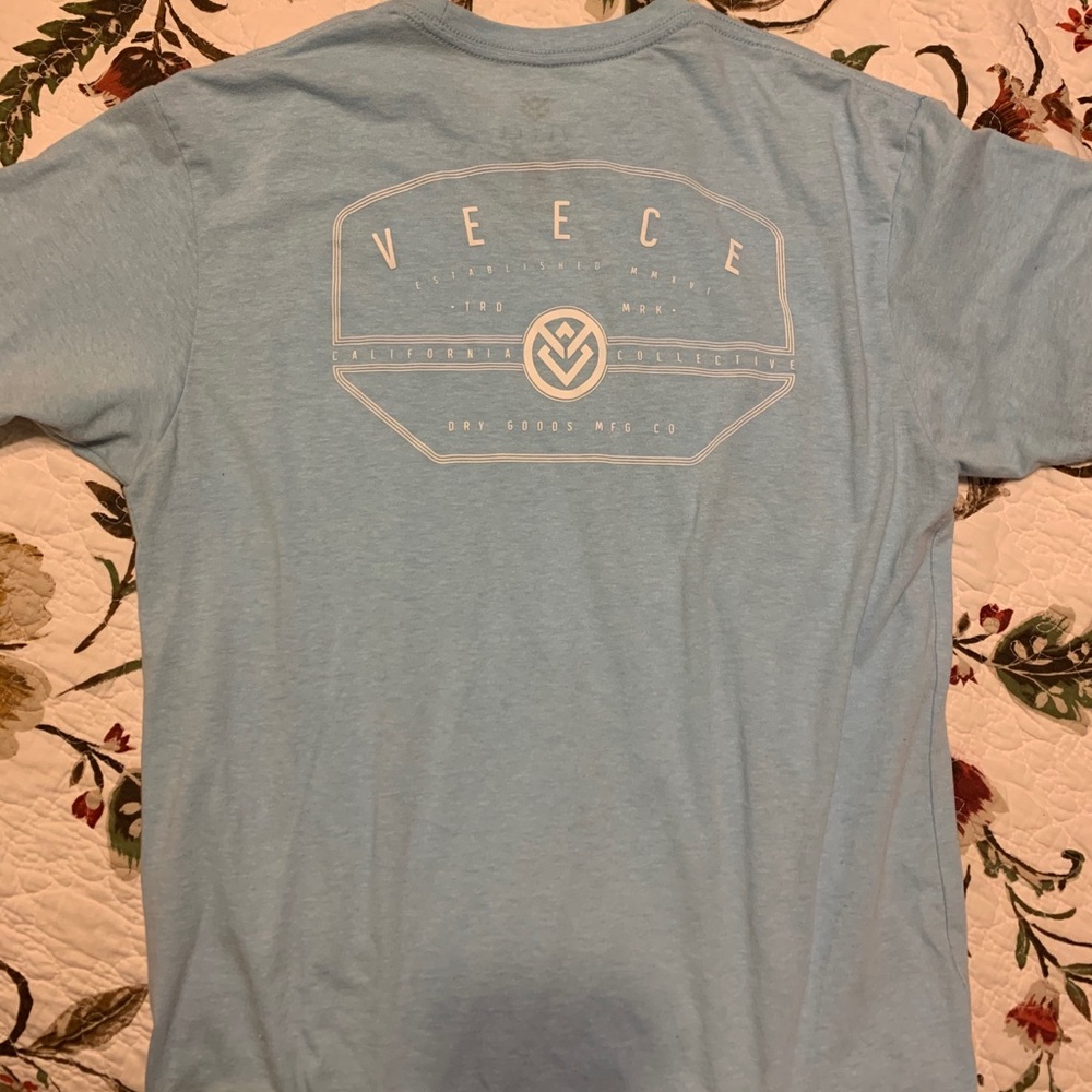 Veece Tee